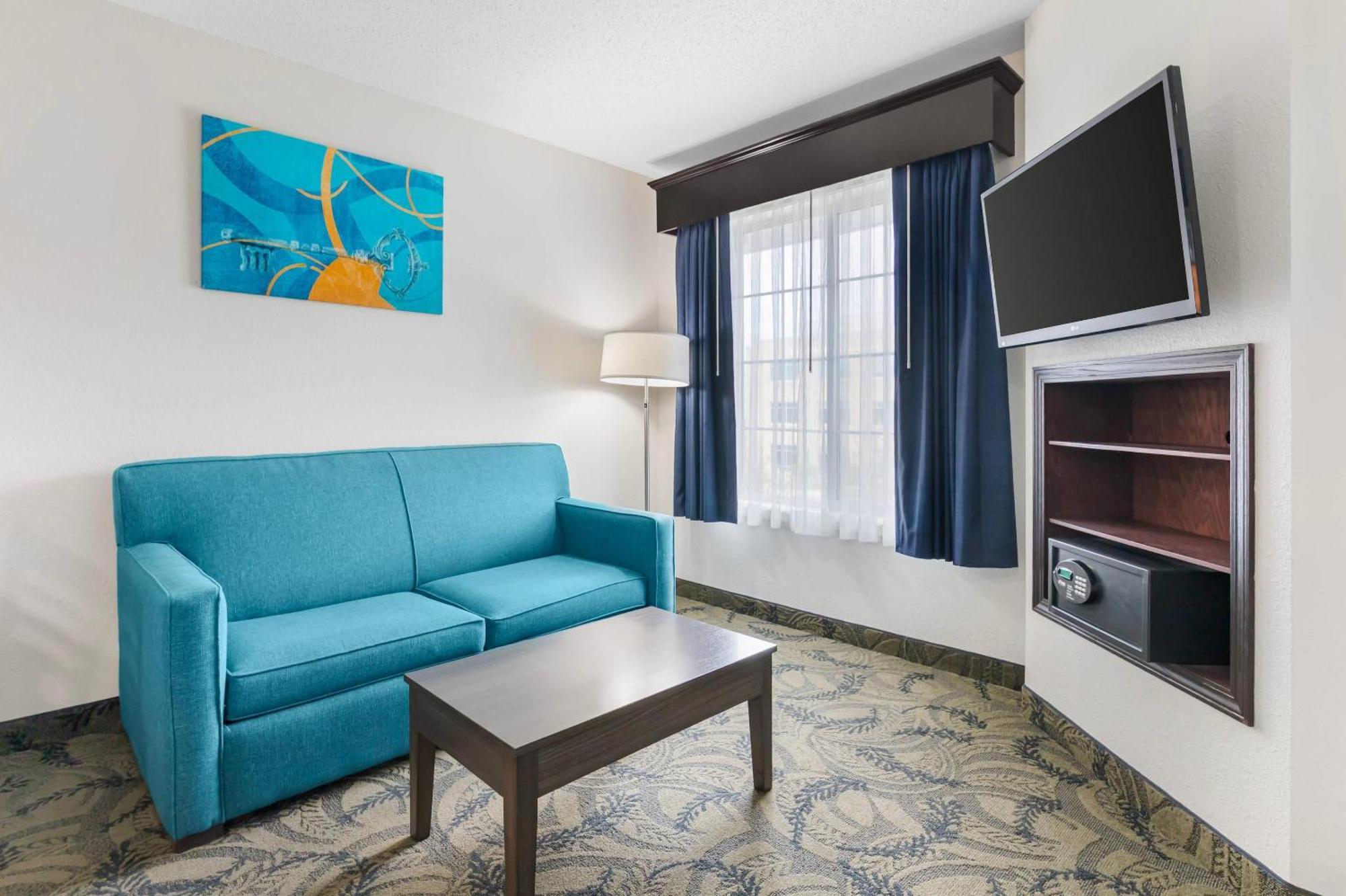 Mainstay Suites Madison Airport Exterior photo